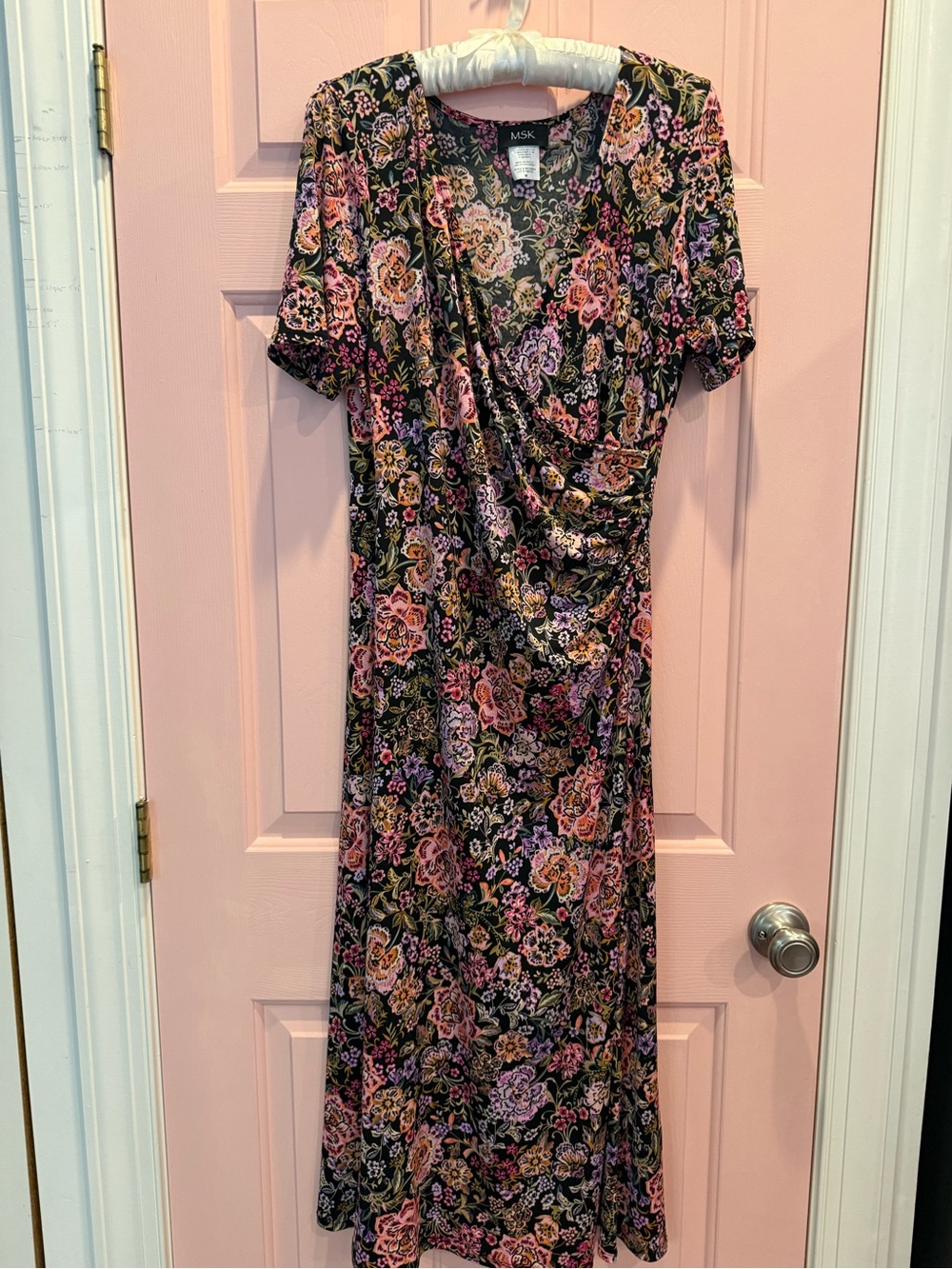 💜MSK Black Floral Faux Wrap-Style Maxi Dress EUC size medium
